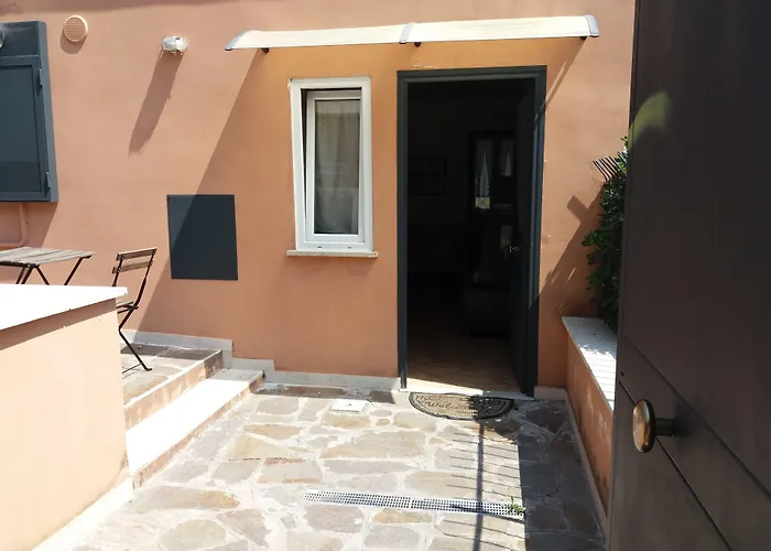 B&B Glicini Roma